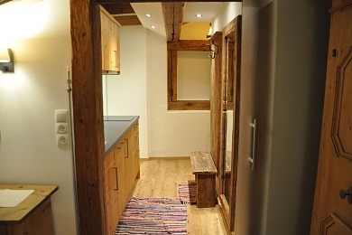 Night-time image of the entrance area to holiday apartment 3 Elisabeth apartments