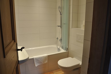 Lovely bathroom holiday apartment 2 Elisabeth apartments